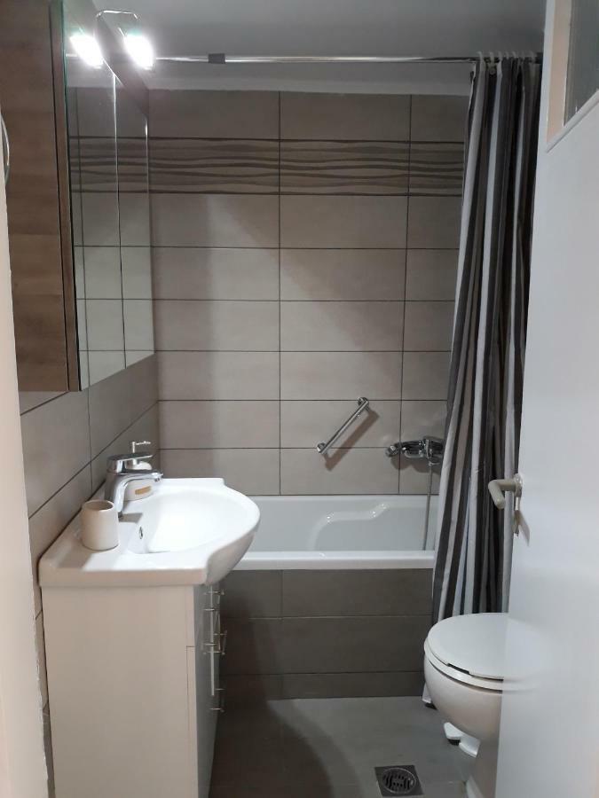 Argostoli Central Square Apartment No5 1St Floor المظهر الخارجي الصورة